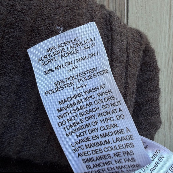 Edikted Distressed Ribbed Knit Sweater - Picture 9 of 10